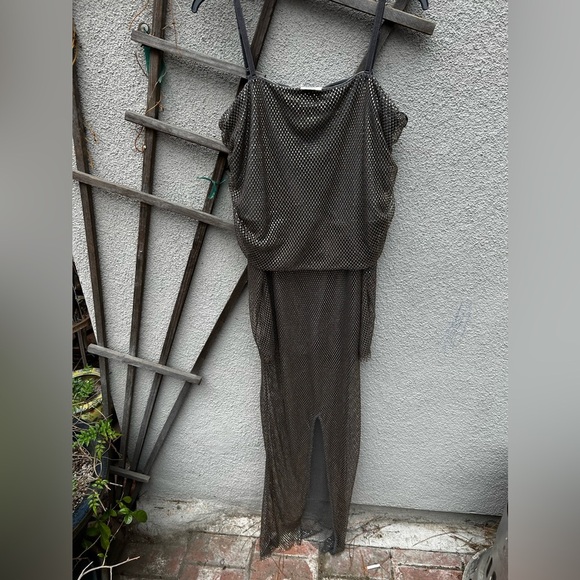 H&M Studio 2023 Rhinestone-Embellished Off-the-Shoulder Dress Charcoal gray/gold - Picture 10 of 16